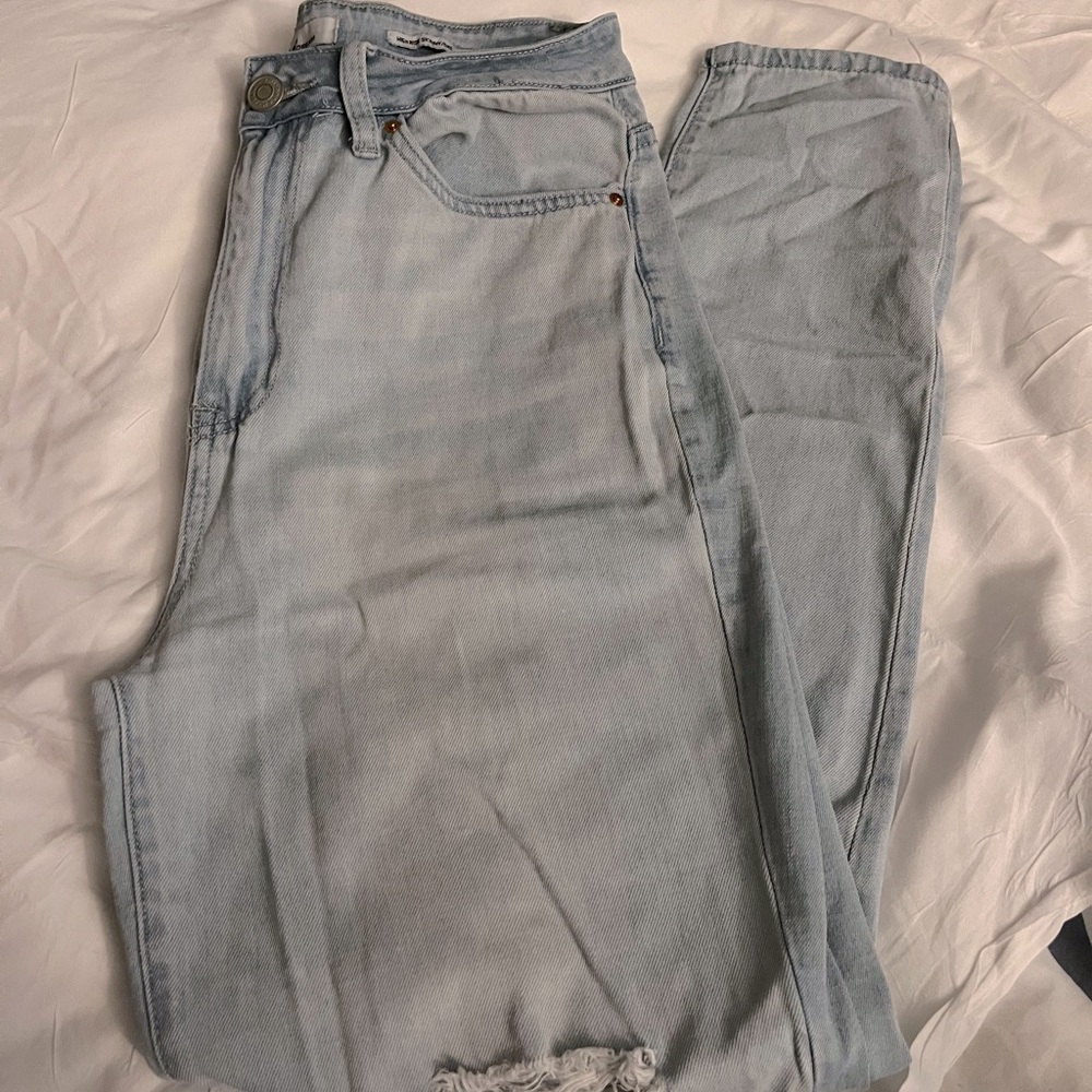 Baby blue jeans
